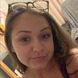 Meet your Posher, Jenna